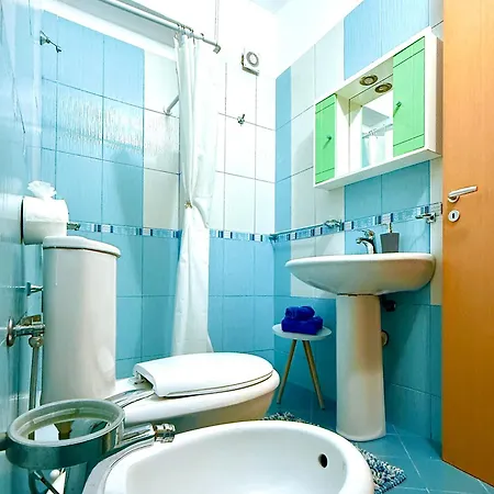 Seaview's Family Flat